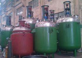 蒸汽加熱反應(yīng)釜、導(dǎo)熱油循環(huán)加熱反應(yīng)釜 