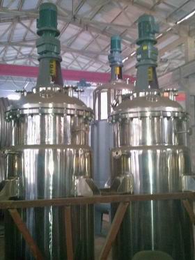 蒸汽加熱反應(yīng)釜、導(dǎo)熱油循環(huán)加熱反應(yīng)釜 