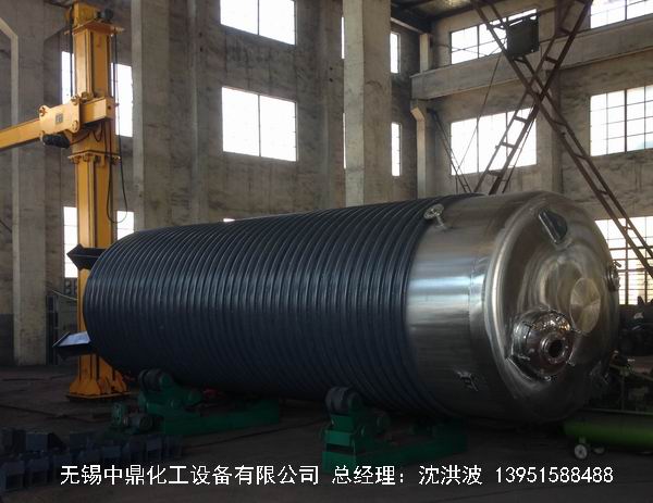 不銹鋼盤(pán)管加熱儲(chǔ)罐 外盤(pán)管加熱儲(chǔ)罐  內(nèi)盤(pán)管加熱儲(chǔ)罐 