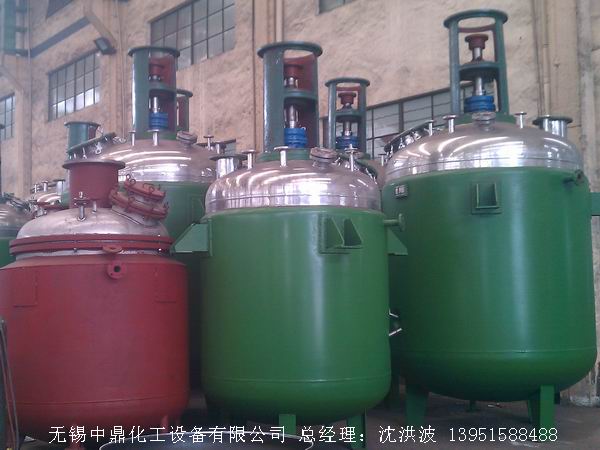 蒸汽加熱反應(yīng)釜、導(dǎo)熱油循環(huán)加熱反應(yīng)釜 