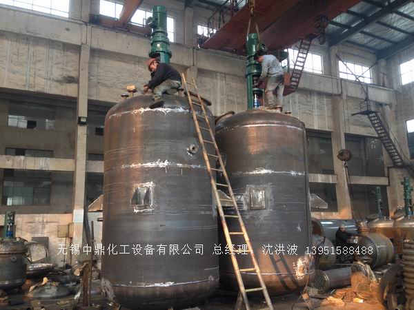 蒸汽加熱反應(yīng)釜、導(dǎo)熱油循環(huán)加熱反應(yīng)釜 