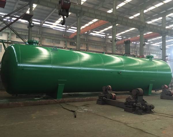 碳鋼儲罐、鋼襯塑儲罐、柴油儲罐、濃硫酸儲罐